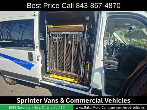Used 2019 RAM ProMaster 3500 w/ Premium Appearance Group FWD image 6