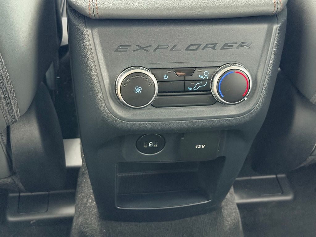 New 2026 Ford Explorer Active w/ Active Comfort Package RWD image 12