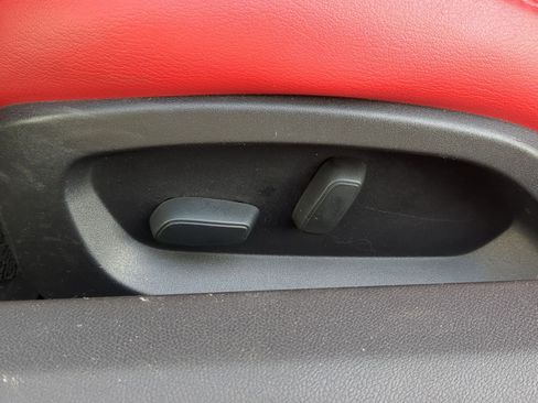 Used 2017 Chevrolet Corvette Z06 w/ Battery Protection Package image 21