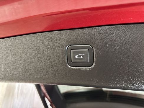 Certified 2024 Chevrolet Blazer LT w/ Convenience Package image 23