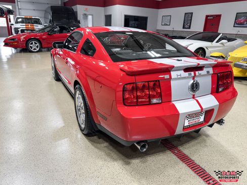 Used 2008 Ford Mustang Shelby GT500 RWD image 38