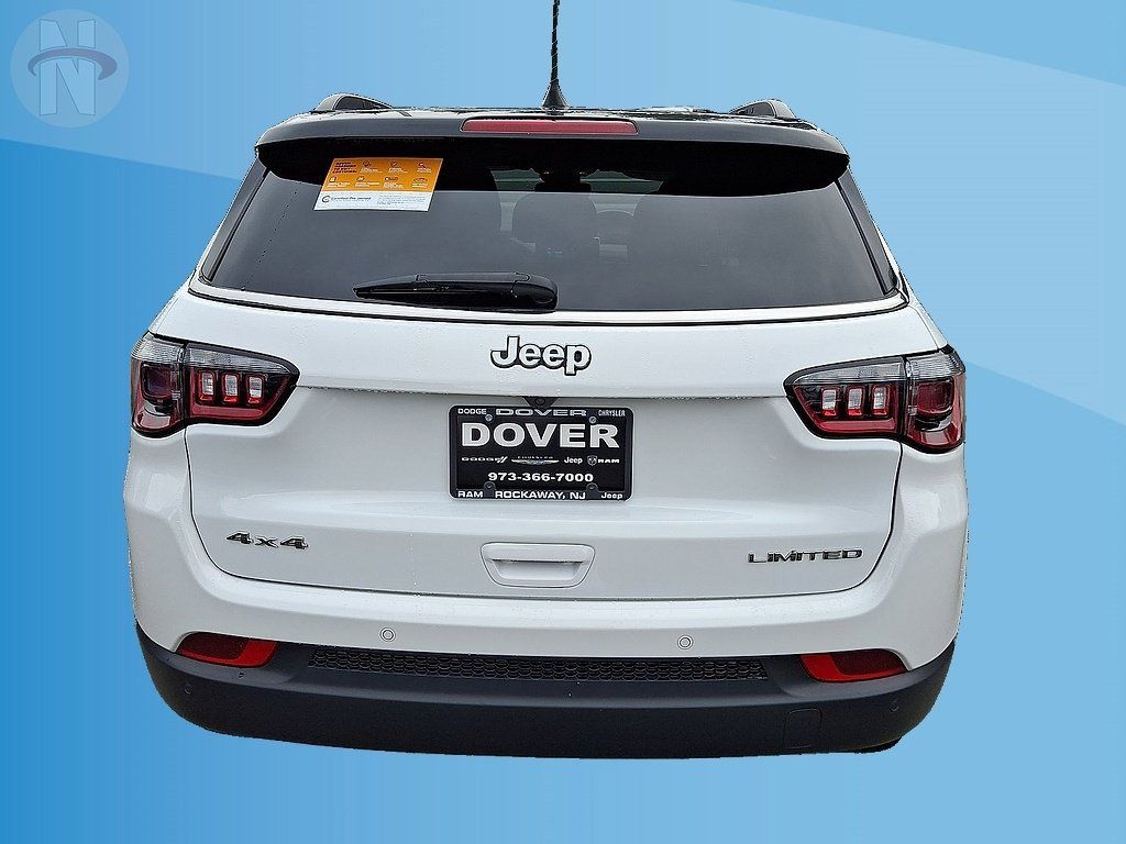 Certified 2024 Jeep Compass Limited AWD/4WD image 23