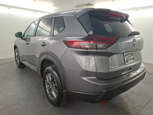Used 2026 Nissan Rogue S FWD image 6