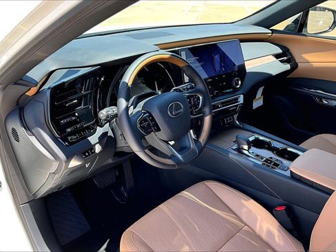 New 2026 Lexus RX 450h AWD image 8