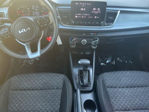 Used 2023 Kia Rio S image 16