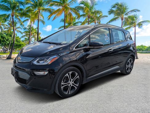 Used 2019 Chevrolet Bolt Premier w/ Infotainment Package image 7