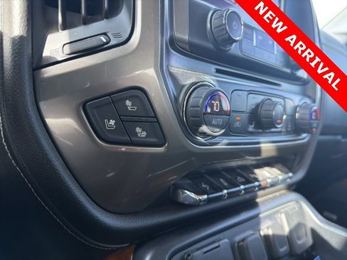 Used 2017 Chevrolet Silverado 2500 High Country w/ Duramax Plus Package image 12