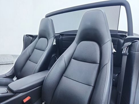 Used 2017 Porsche 911 Carrera 4S image 16