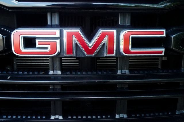 Used 2022 GMC Canyon Elevation w/ Trailering Package AWD/4WD image 40