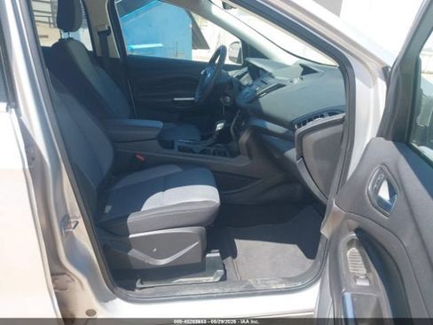 Used 2018 Ford Escape SE AWD/4WD image 5