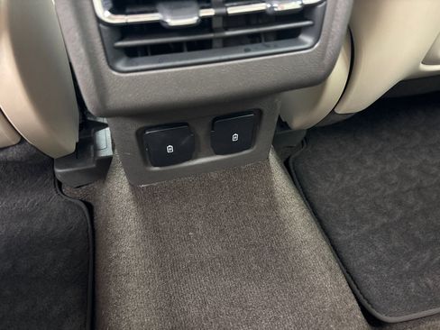Certified 2023 Lincoln Corsair Reserve AWD/4WD image 31