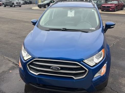 Used 2020 Ford EcoSport SE w/ SE Convenience Package image 3