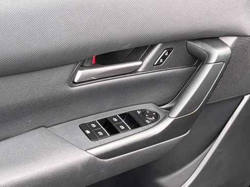 Certified 2025 MAZDA CX-50 AWD 2.5 S w/ Preferred Package image 11