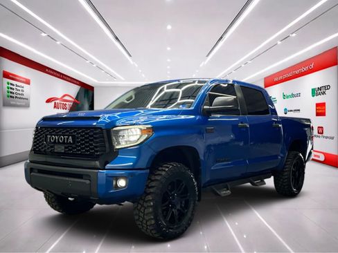 Used 2018 Toyota Tundra SR5 w/ TRD Off Road Package image 3