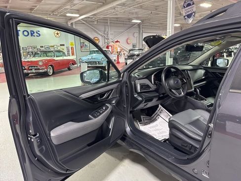 Used 2020 Subaru Outback Onyx Edition XT image 11