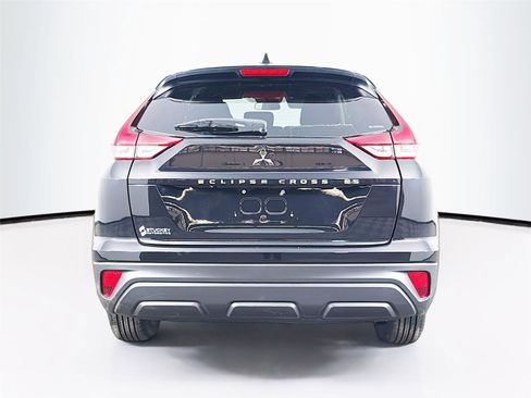 Used 2024 Mitsubishi Eclipse Cross ES AWD/4WD image 6