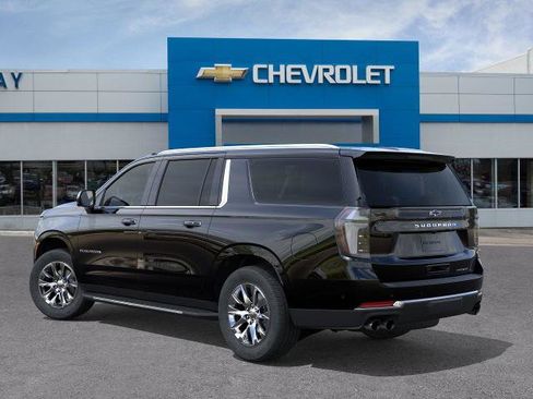 New 2026 Chevrolet Suburban Premier image 41