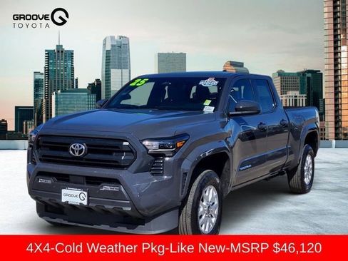 Used 2025 Toyota Tacoma SR5 image 1