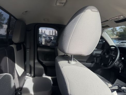 Used 2023 Toyota Tacoma SR AWD/4WD image 28