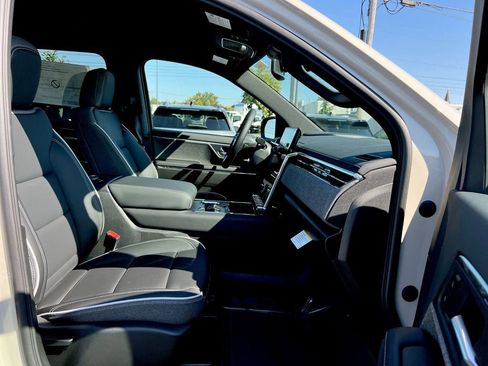 New 2026 GMC Sierra EV Elevation image 56