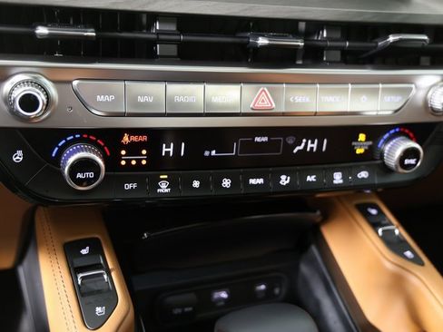 Certified 2025 Kia Telluride EX X-Line image 18