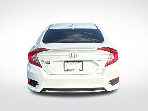 Used 2020 Honda Civic Touring image 6