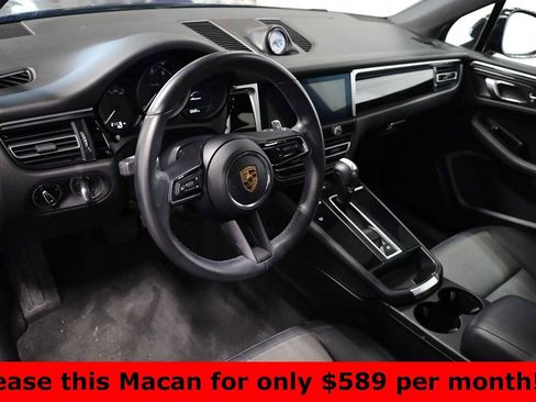 Certified 2023 Porsche Macan Turbo image 4