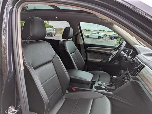 Certified 2023 Volkswagen Atlas SEL AWD/4WD image 14