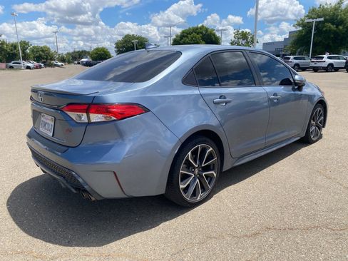 Used 2021 Toyota Corolla SE w/ Carpet Mat Package (TMS) FWD image 4