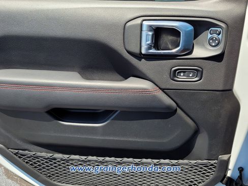 Used 2021 Jeep Gladiator Rubicon image 23