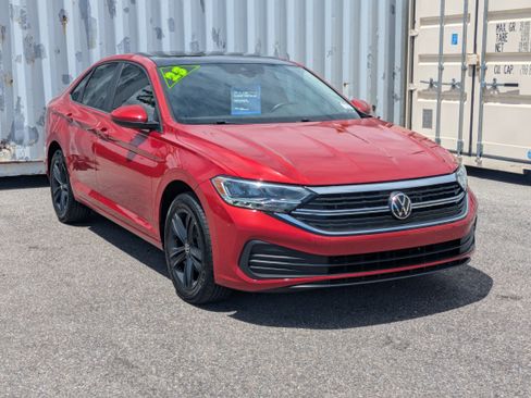 Used 2023 Volkswagen Jetta SE FWD image 1