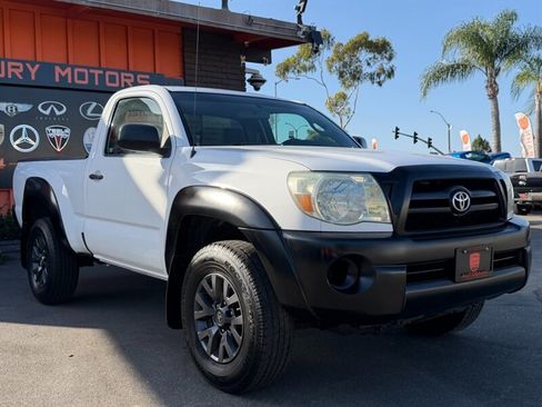 Used 2006 Toyota Tacoma PreRunner w/ Standard Pkg #2 RWD image 2