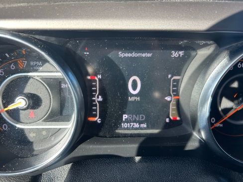 Used 2020 Jeep Gladiator Sport w/ Quick Order Package 24S image 26