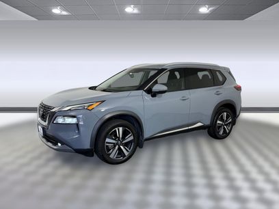 Used 2021 Nissan Rogue SL w/ Premium Package