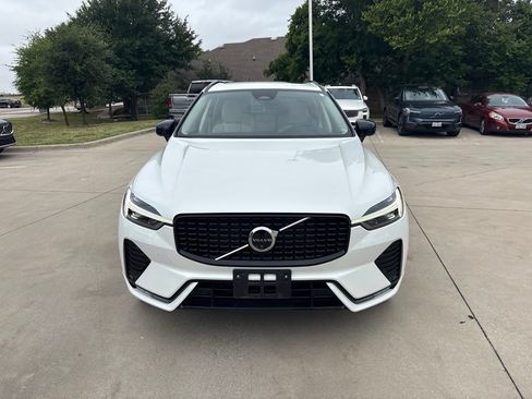 Certified 2025 Volvo XC60 B5 Plus w/ Protection Package Premier AWD/4WD image 2