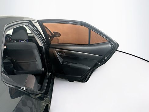 Used 2017 Toyota Corolla LE FWD image 27