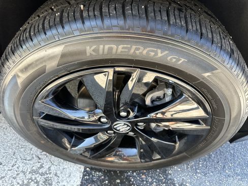 Used 2025 Buick Encore GX Sport Touring FWD image 6
