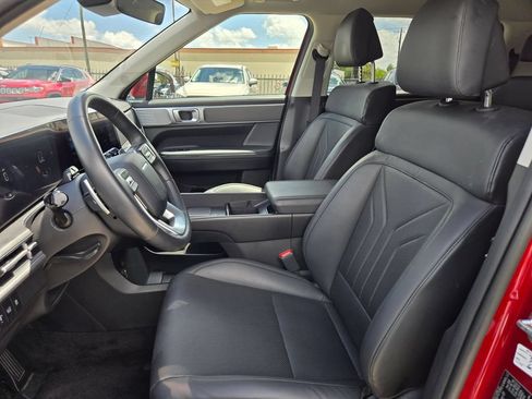 Used 2025 Hyundai Santa Fe SEL FWD image 24