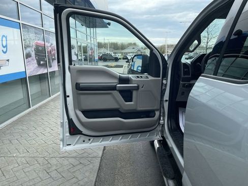 Used 2019 Ford F150 XLT image 22