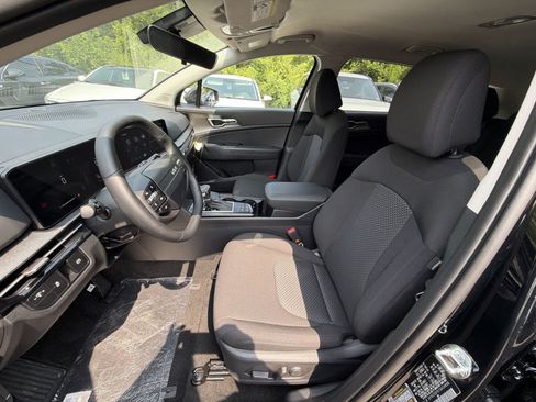New 2026 Kia Sportage LX AWD/4WD image 24