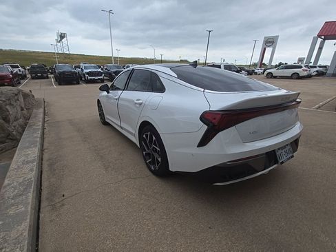 Used 2025 Kia K5 EX image 8