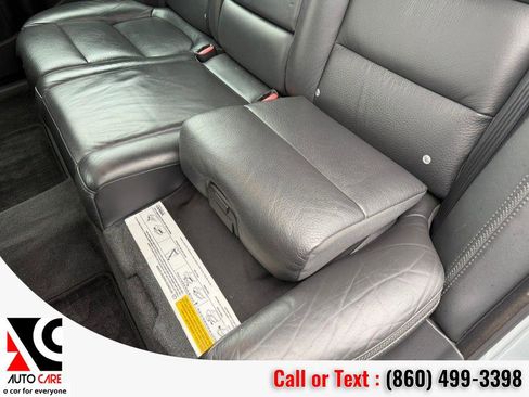 Used 2010 Volvo XC70 3.2 image 17