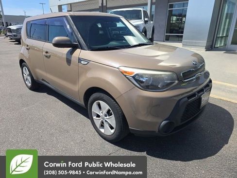Used 2014 Kia Soul FWD image 4