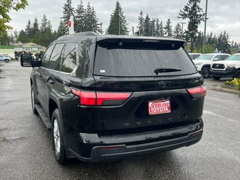 Certified 2023 Toyota Sequoia SR5 w/ SR5 Premium Package AWD/4WD image 8