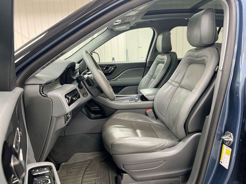 Used 2020 Lincoln Aviator Reserve w/ Equipment Group 201A image 21