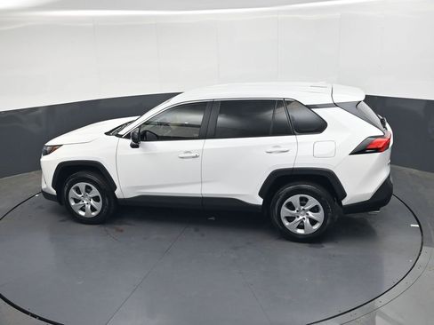 Used 2025 Toyota RAV4 LE FWD image 19