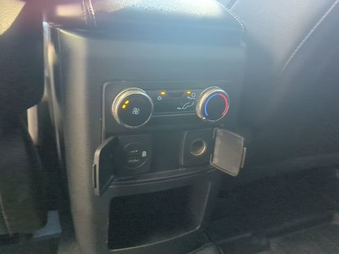 Used 2021 Ford Explorer XLT w/ Equipment Group 202A image 29
