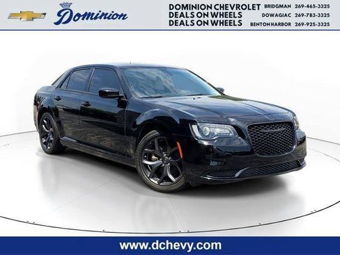 Used 2023 Chrysler 300 Touring w/ Sport Appearance Package image 1