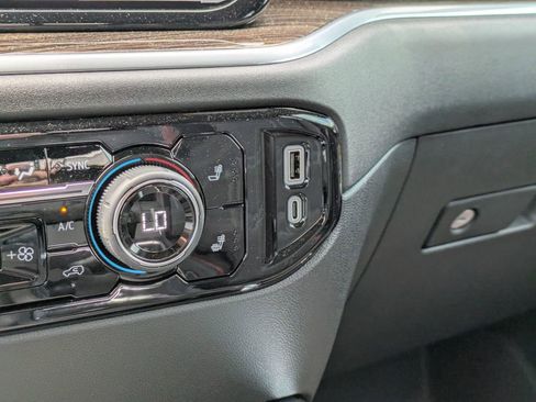 New 2025 Chevrolet Silverado 1500 RST image 29