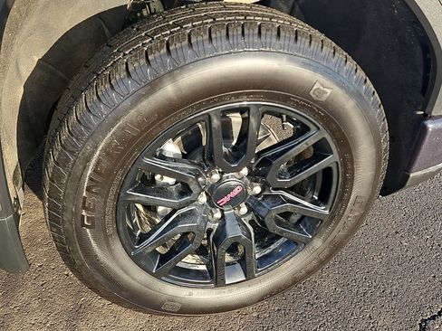 Certified 2025 GMC Sierra 1500 Elevation image 7